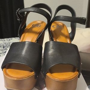 Gianni Bini Wedges